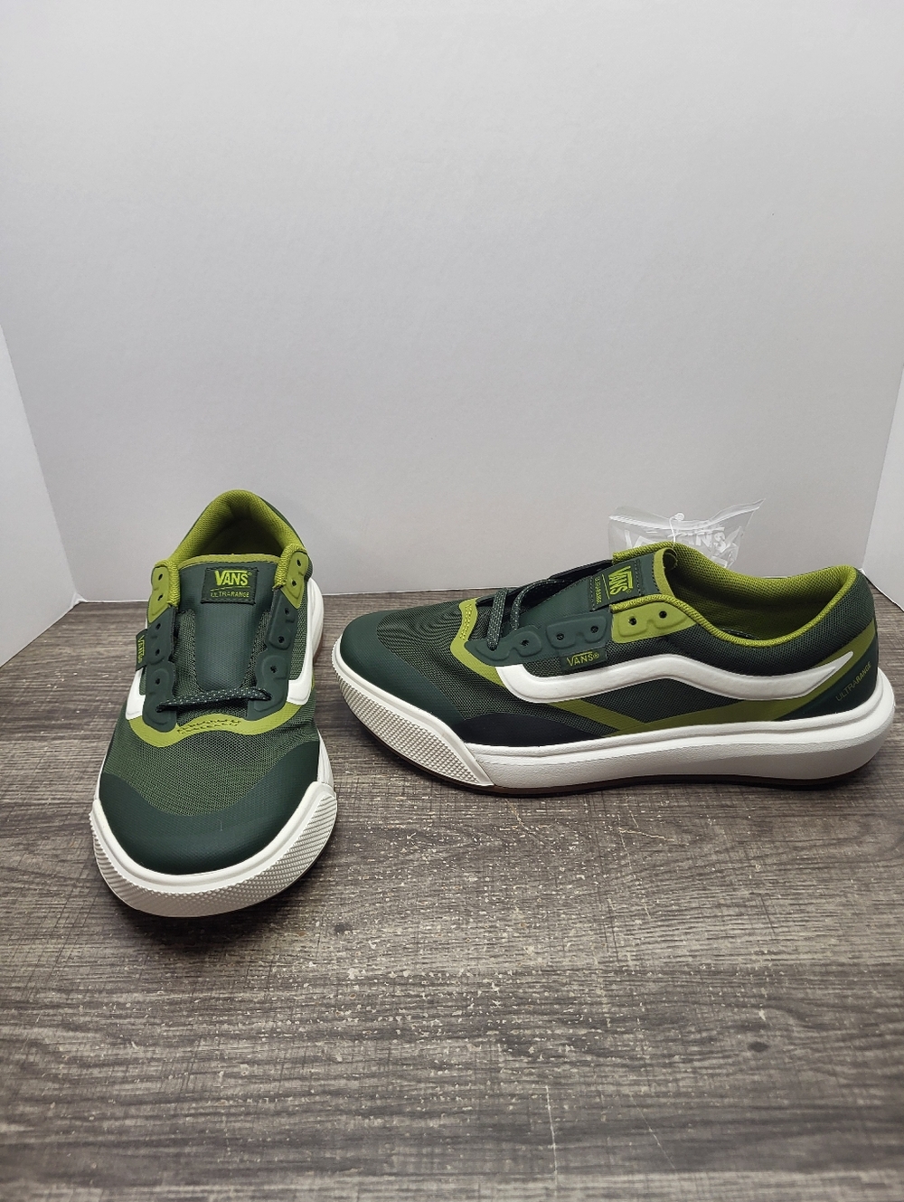 Vans MTE UltraRange 2.0 MTE Green Skate Shoes Sneakers Men's Size 6.5  Wms 8 NEW